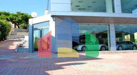 Продаж - Комерційна нерухомість 580 m² в Афінах