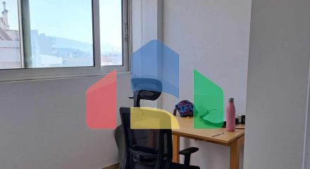 Продаж - Будівля 665 m² в Афінах