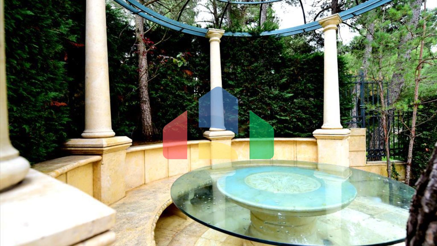 Продажа - Вилла 648 m² в Афинах