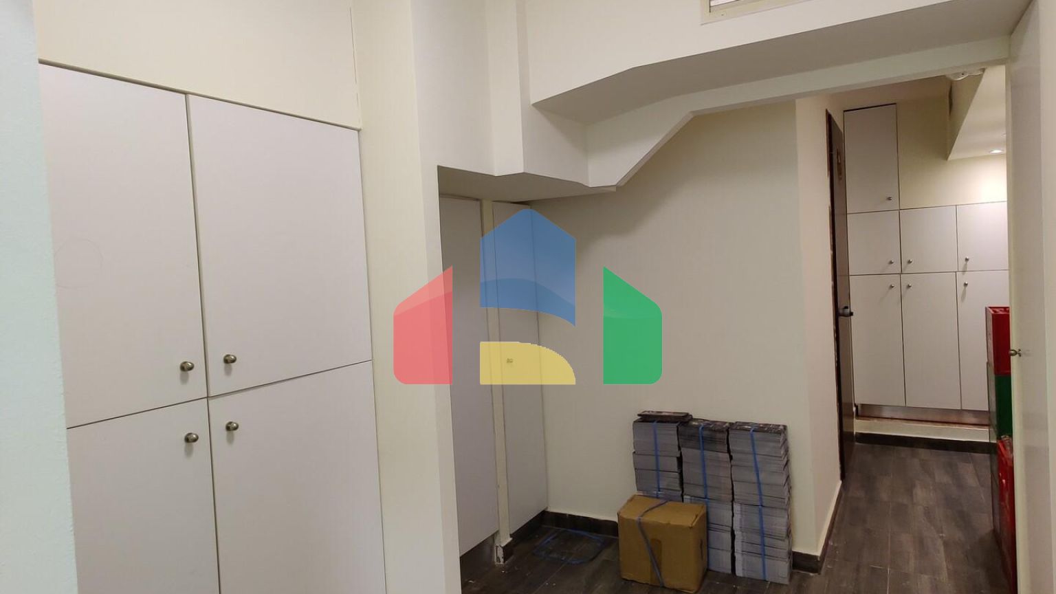 Продаж - Комерційна нерухомість 171 m² в Афінах