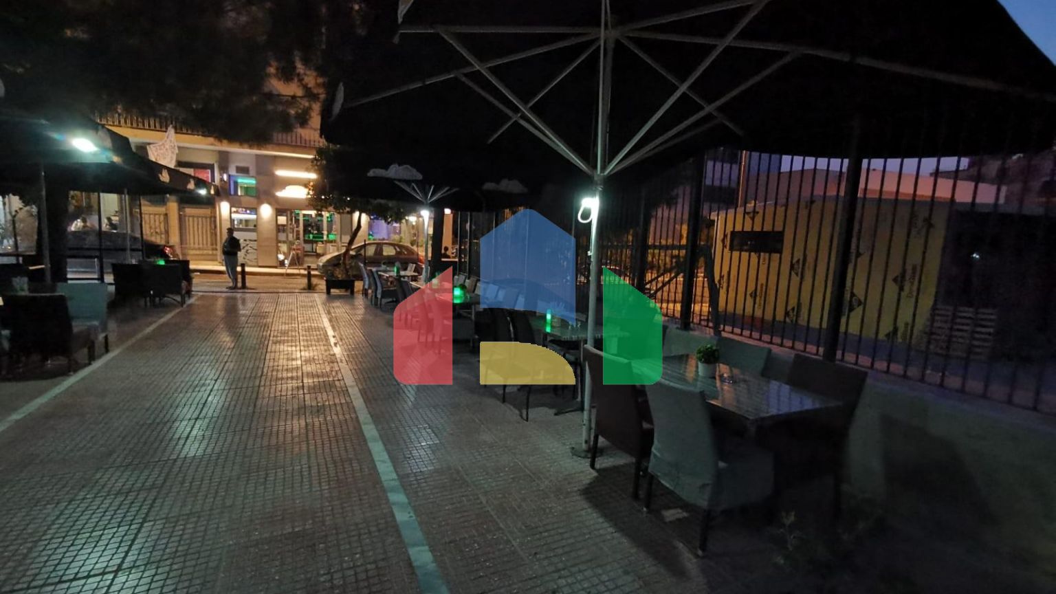 Продаж - Комерційна нерухомість 171 m² в Афінах