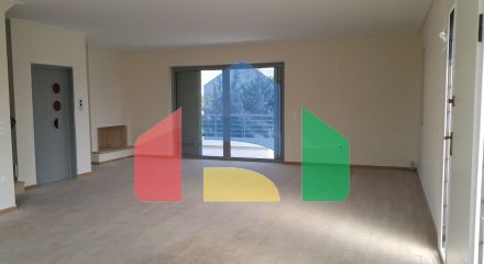 Продаж - Таунхаус 275 m² в Афінах