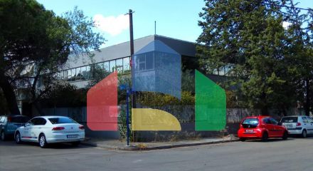Продажа - Здание 811 m² в Афинах