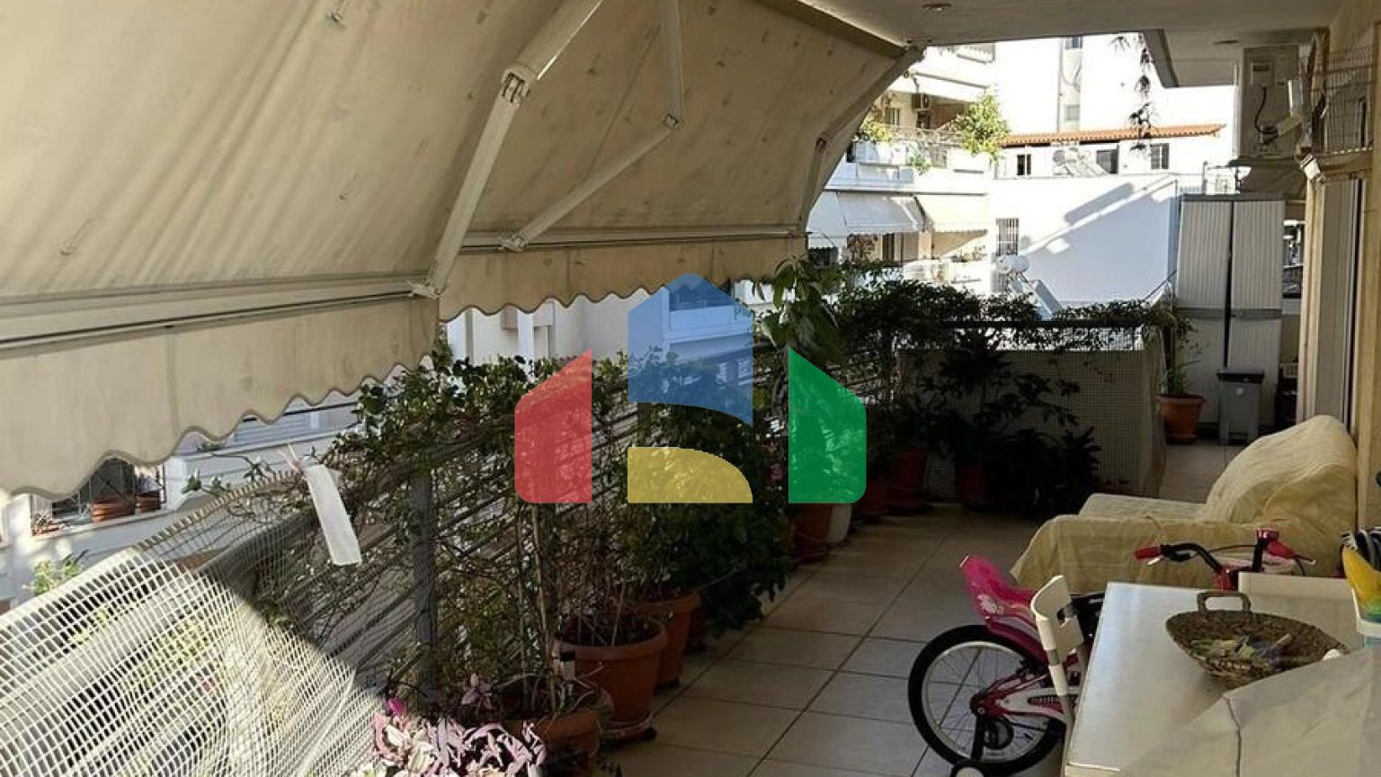 Продаж - Квартира 100 m² в Афінах