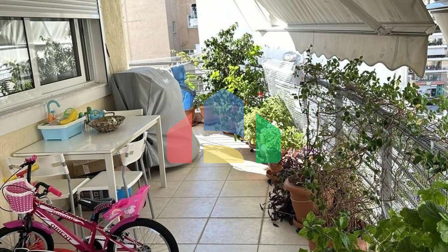 Продаж - Квартира 100 m² в Афінах