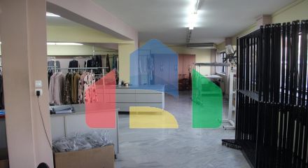Продаж - Будівля 1070 m² в Афінах