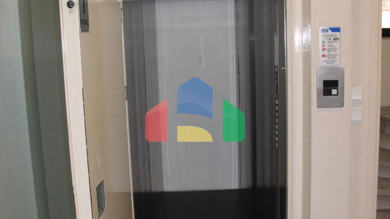 Продажа - Здание 1070 m² в Афинах