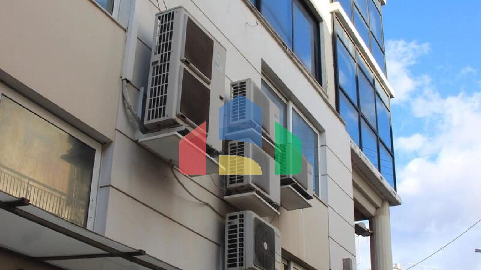 Продажа - Здание 1070 m² в Афинах