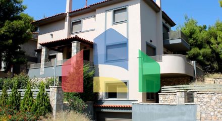 For Sale - Detached house 400 m² in Athens