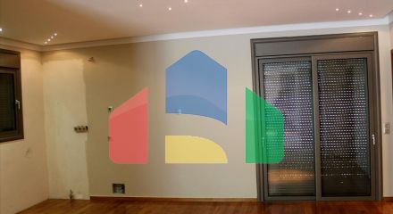 For Sale - Detached house 400 m² in Athens