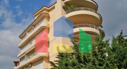 For Sale - Flat 230 m² in Athens