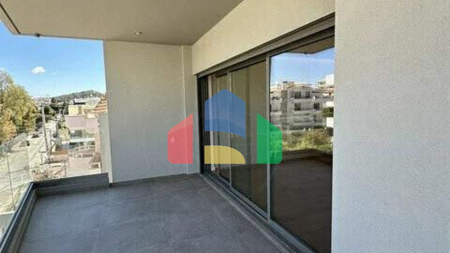 Продаж - Таунхаус 154 m² в Афінах