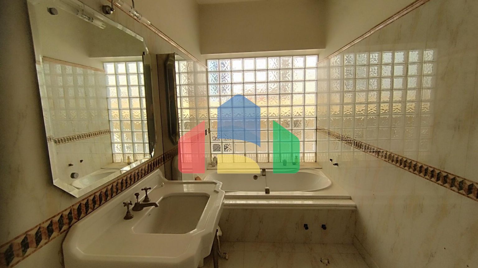 Продажа - Вилла 750 m² в Афинах