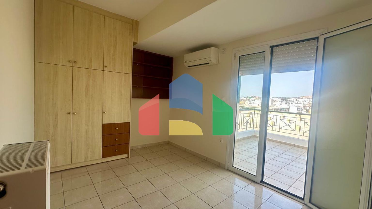 Продаж - Квартира 67 m² в Афінах