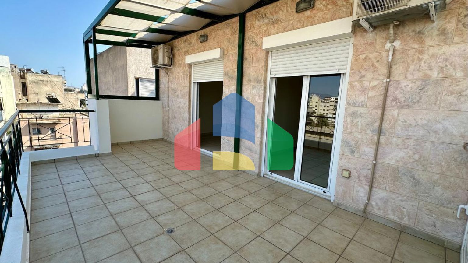 Продаж - Квартира 67 m² в Афінах