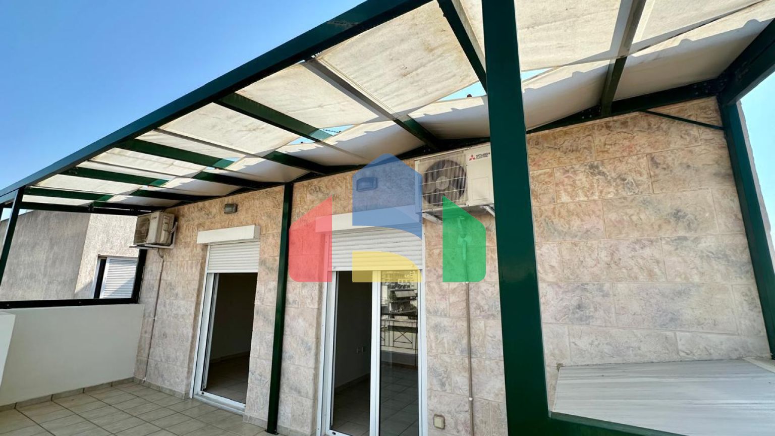 Продаж - Квартира 67 m² в Афінах