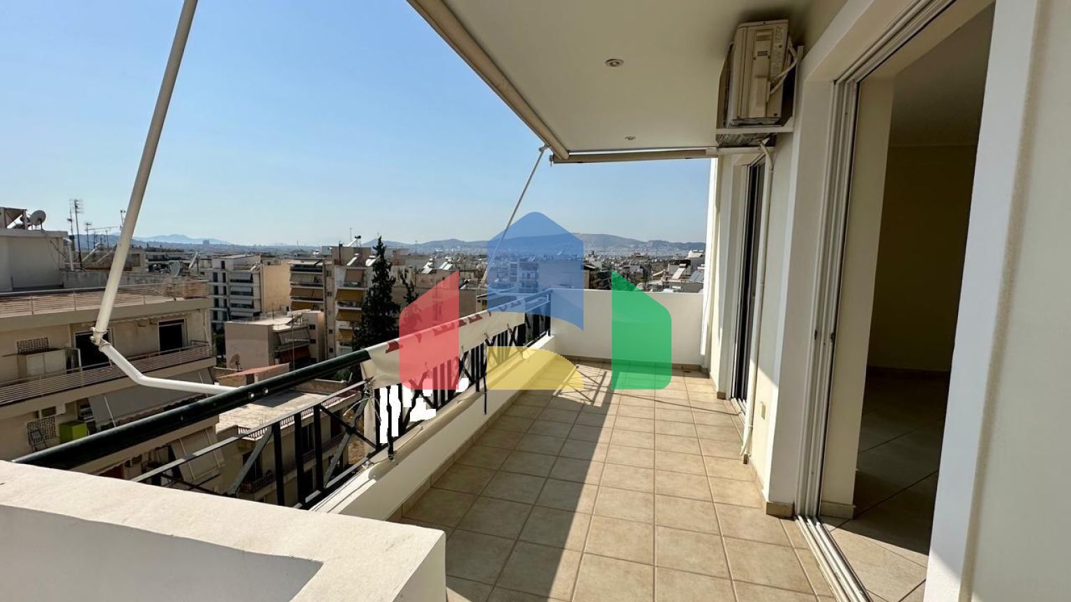 Продаж - Квартира 67 m² в Афінах