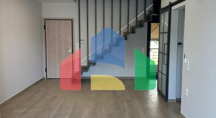 Продаж - Таунхаус 121 m² в Афінах