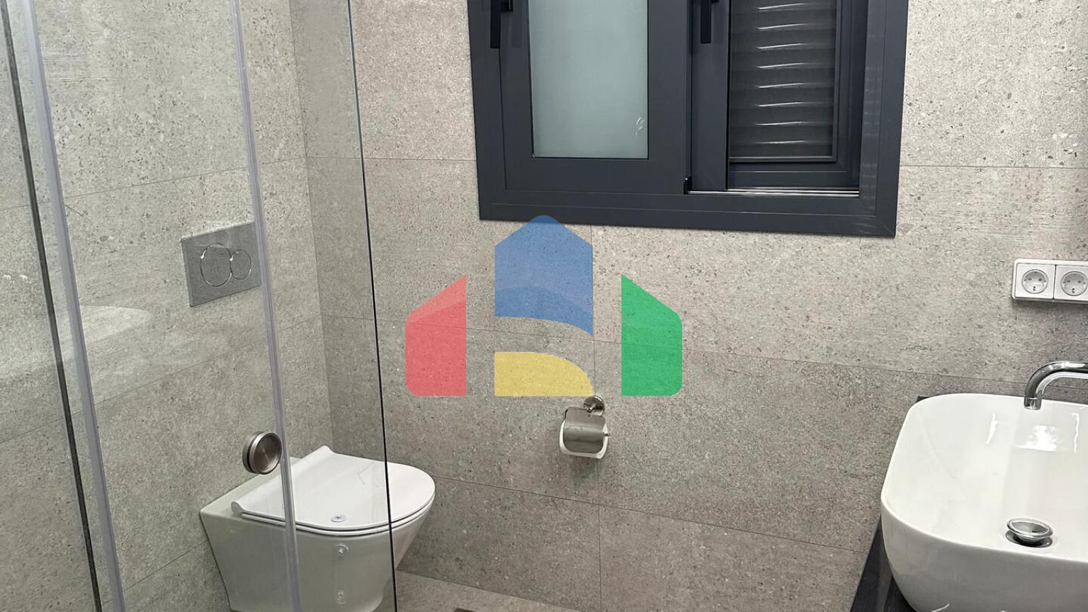 Продаж - Таунхаус 121 m² в Афінах