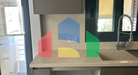 Продаж - Таунхаус 121 m² в Афінах