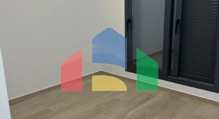 Продаж - Таунхаус 121 m² в Афінах