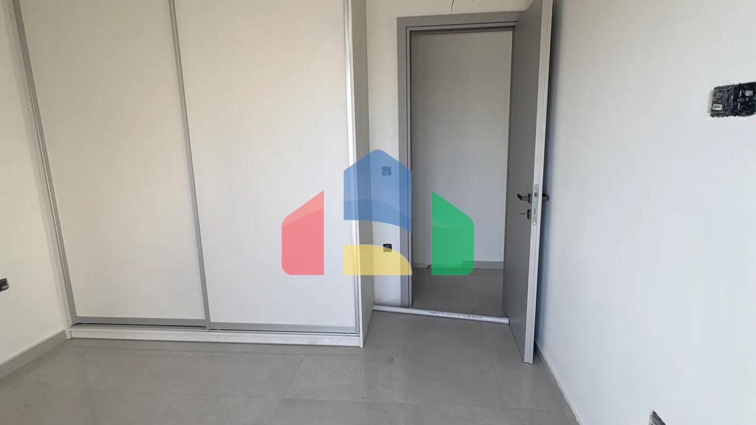 Продаж - Квартира 82 m² в Афінах