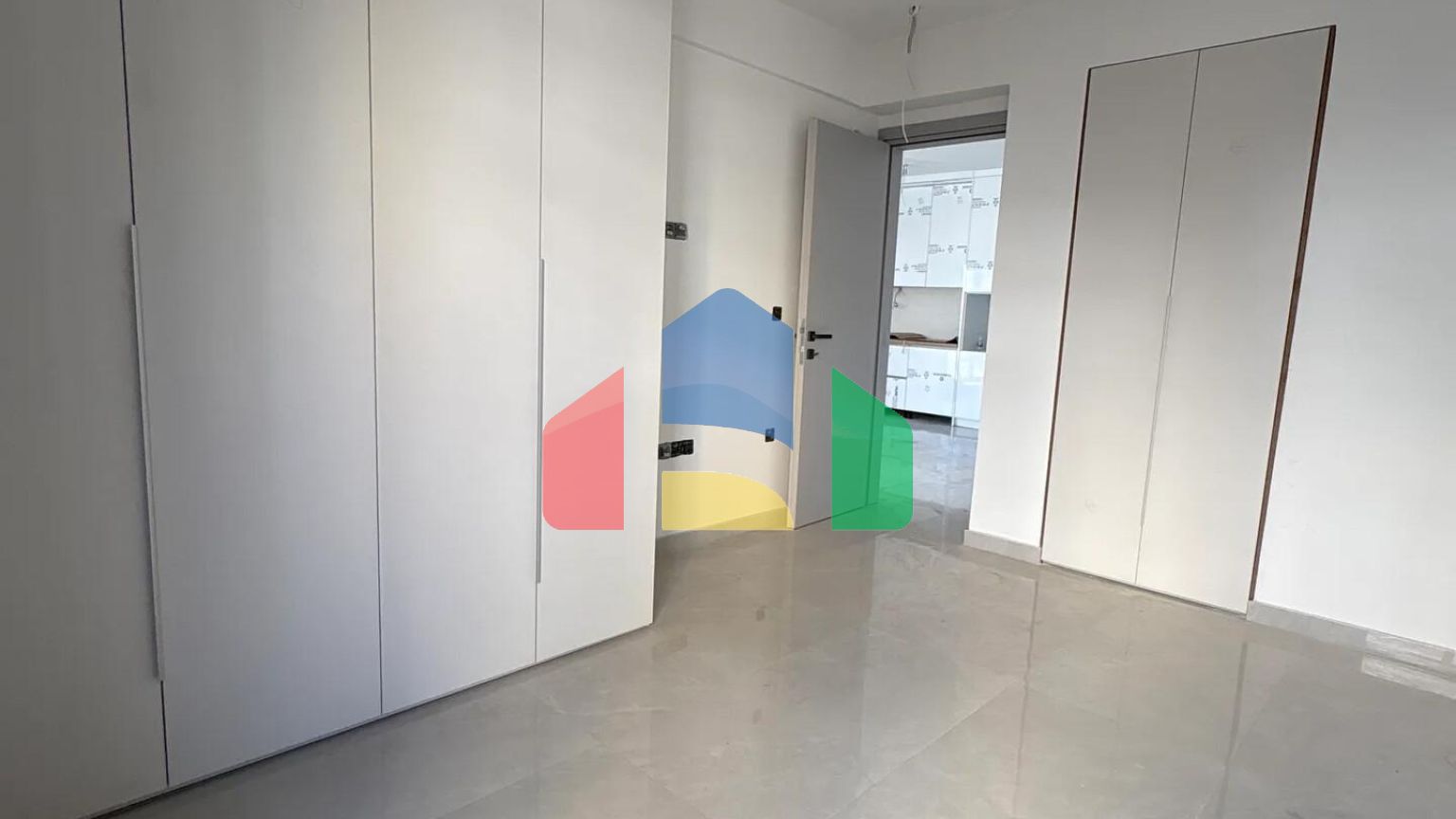 Продаж - Квартира 82 m² в Афінах