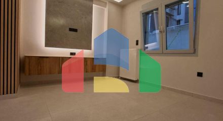 Продаж - Квартира 65 m² в Афінах