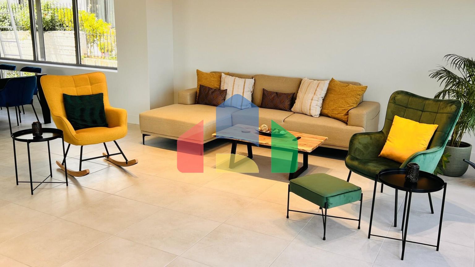 Продаж - Таунхаус 240 m² в Афінах