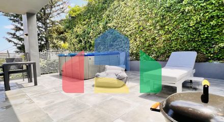 Продаж - Таунхаус 240 m² в Афінах Продаж - Таунхаус 240 m² в Афінах