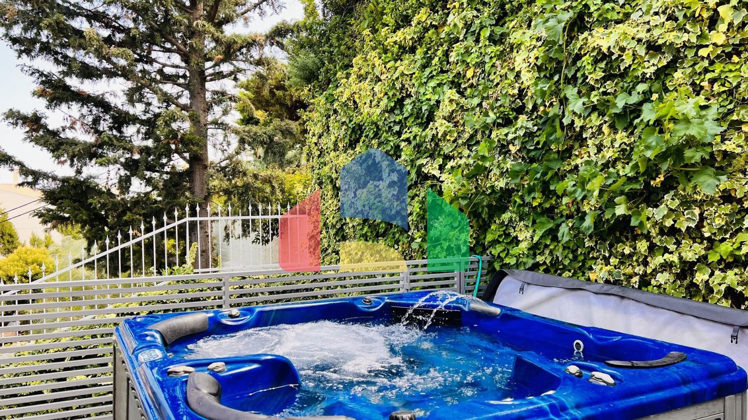 Продаж - Таунхаус 240 m² в Афінах