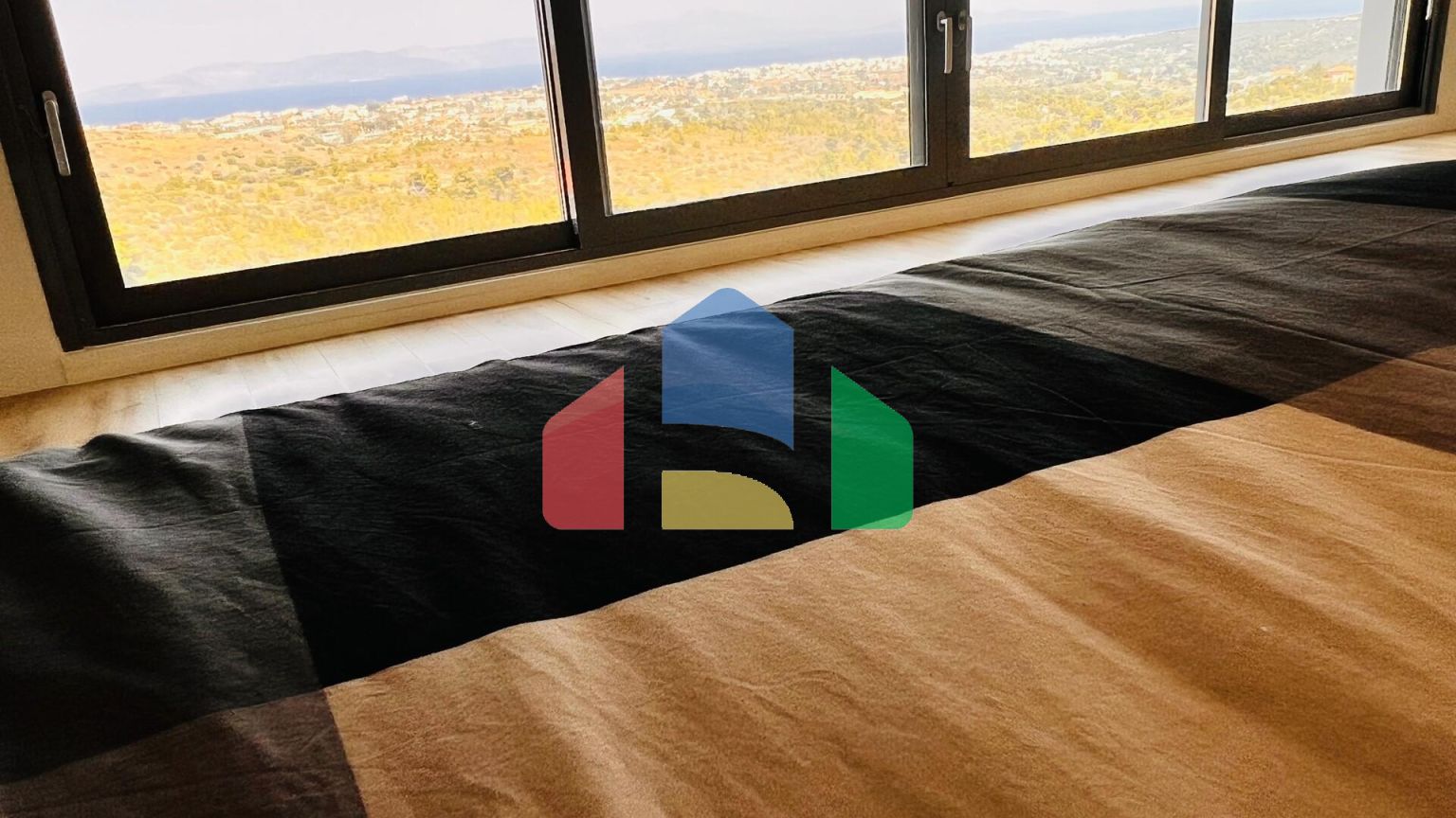 Продаж - Таунхаус 240 m² в Афінах