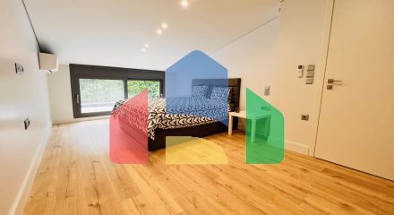 Продаж - Таунхаус 240 m² в Афінах Продаж - Таунхаус 240 m² в Афінах