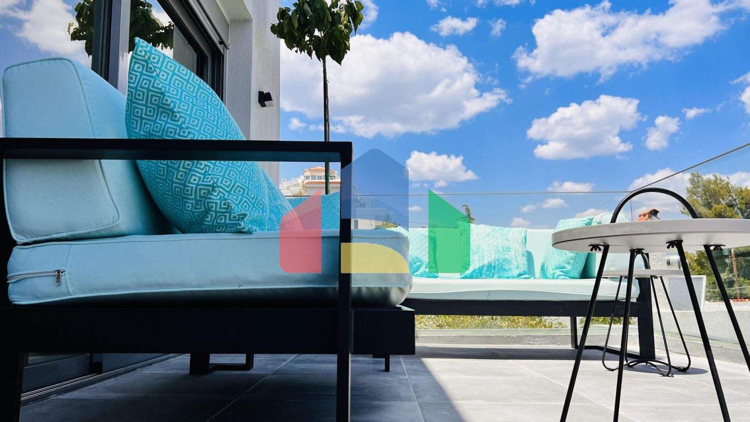 Продаж - Таунхаус 240 m² в Афінах