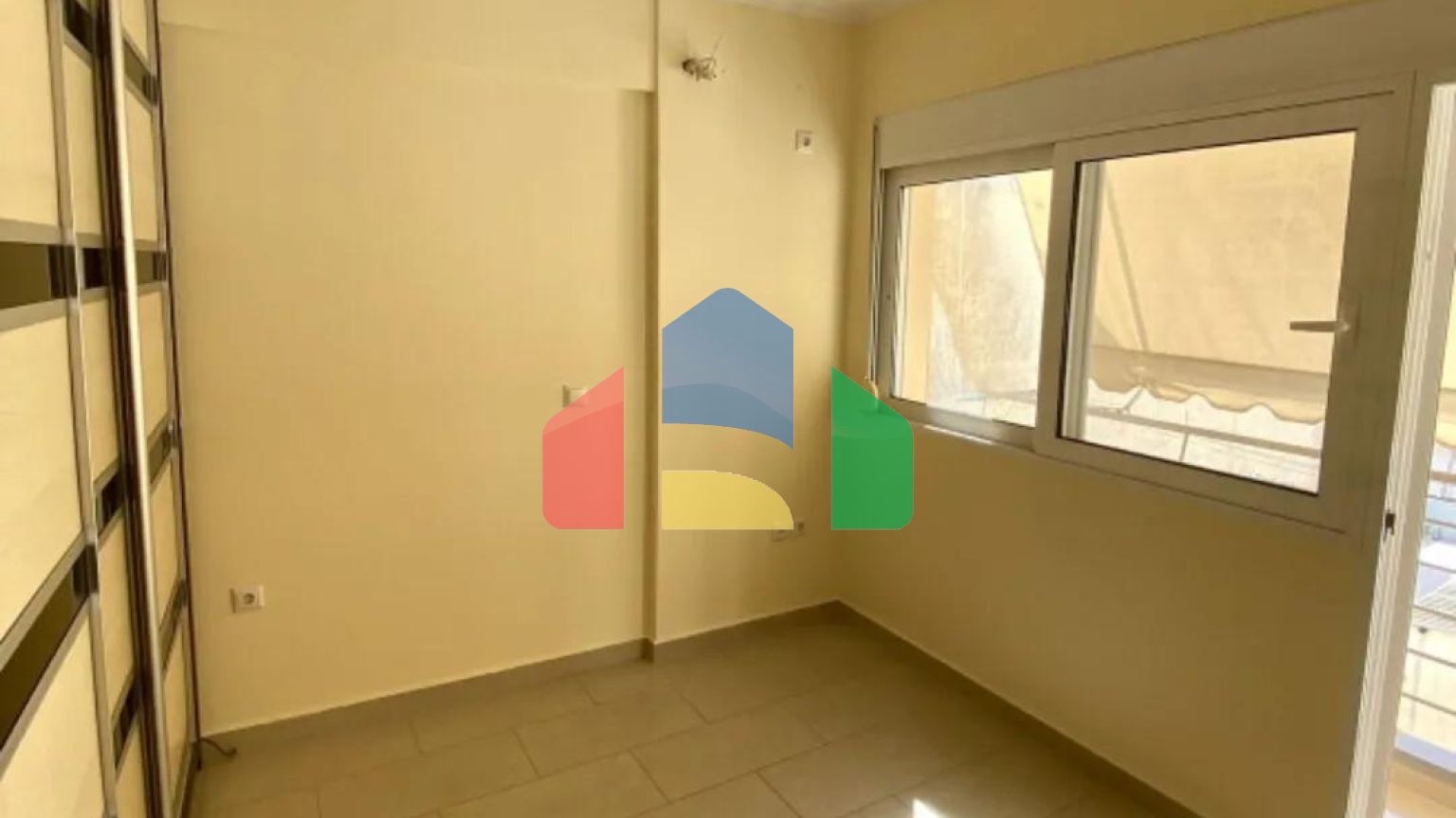 Продаж - Квартира 80 m² в Афінах