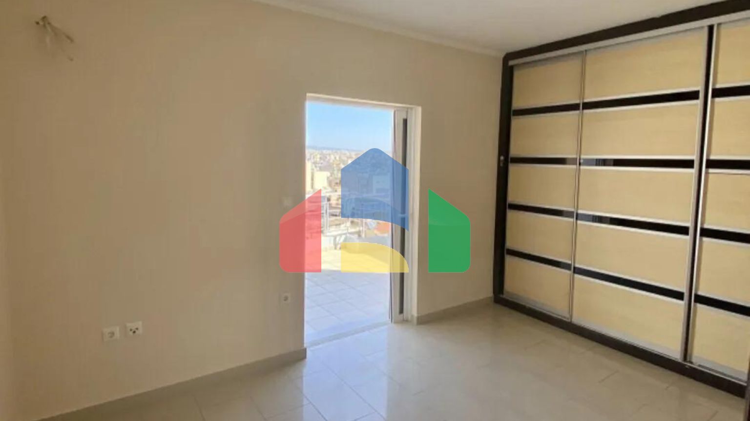 Продаж - Квартира 80 m² в Афінах