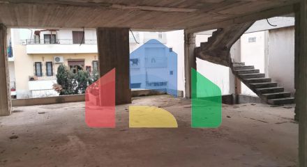 Продаж - Будівля 472 m² в Афінах