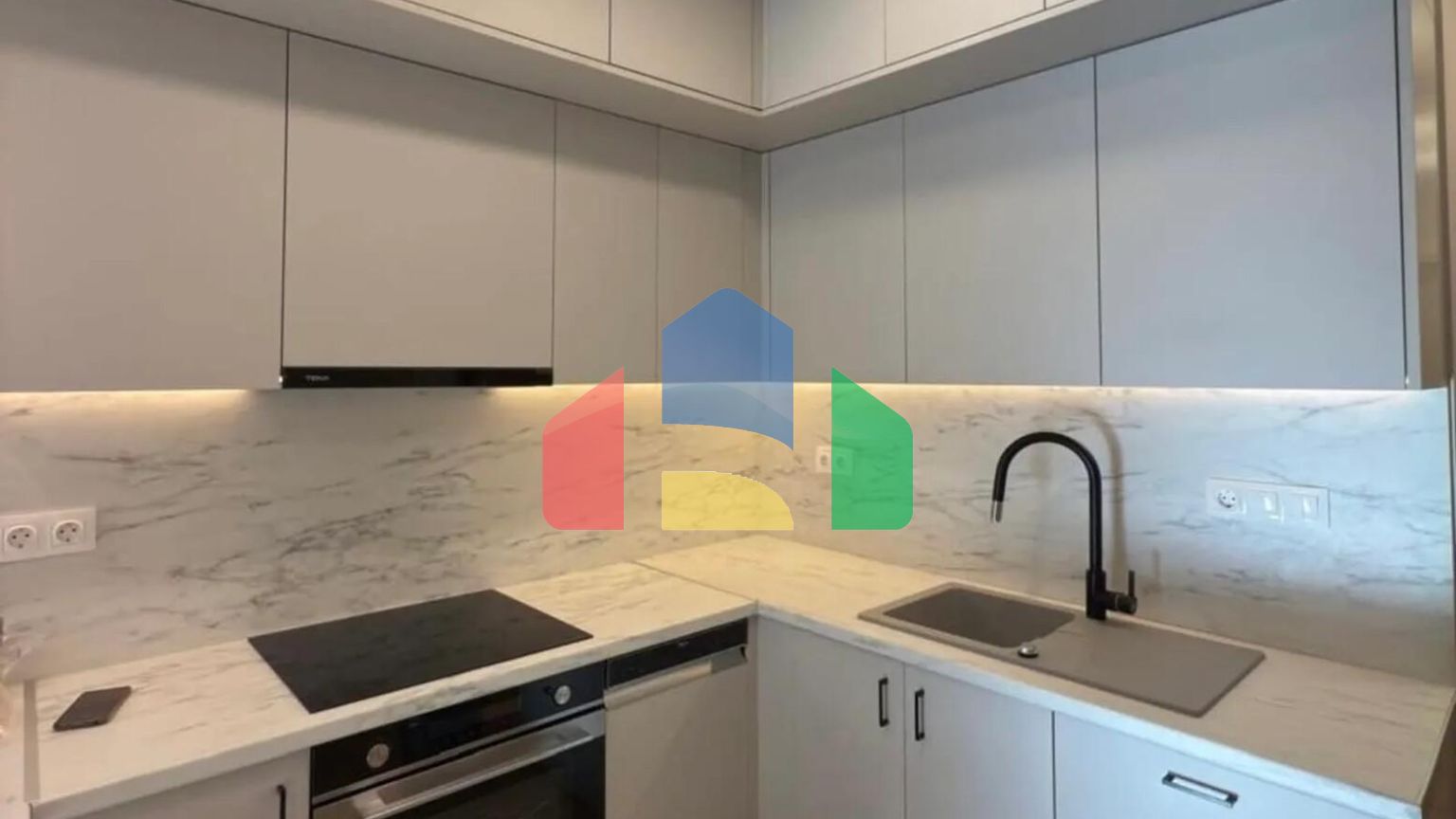 Продаж - Квартира 83 m² в Афінах