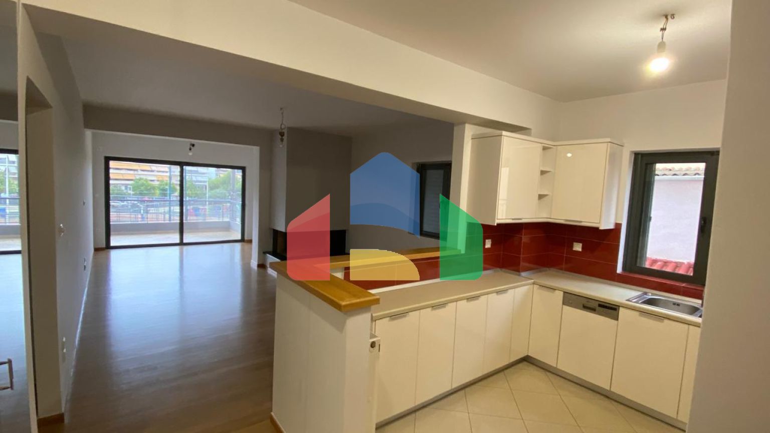 Продаж - Квартира 118 m² в Афінах