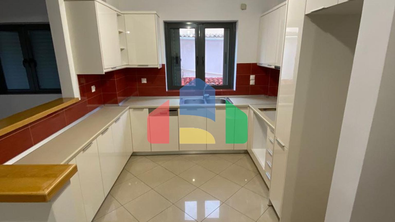 Продаж - Квартира 118 m² в Афінах