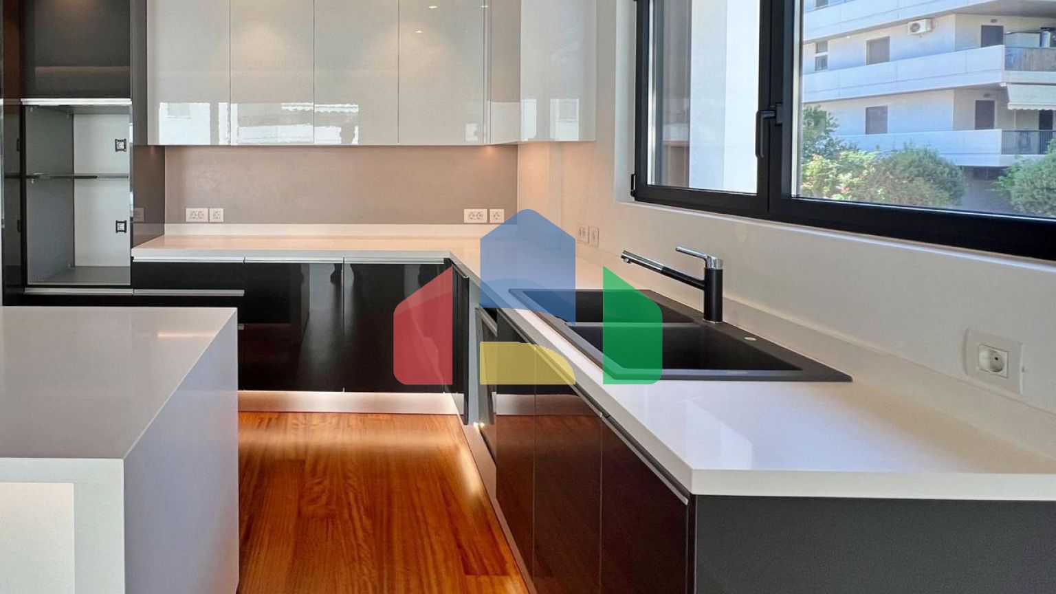 Продаж - Квартира 133 m² в Афінах