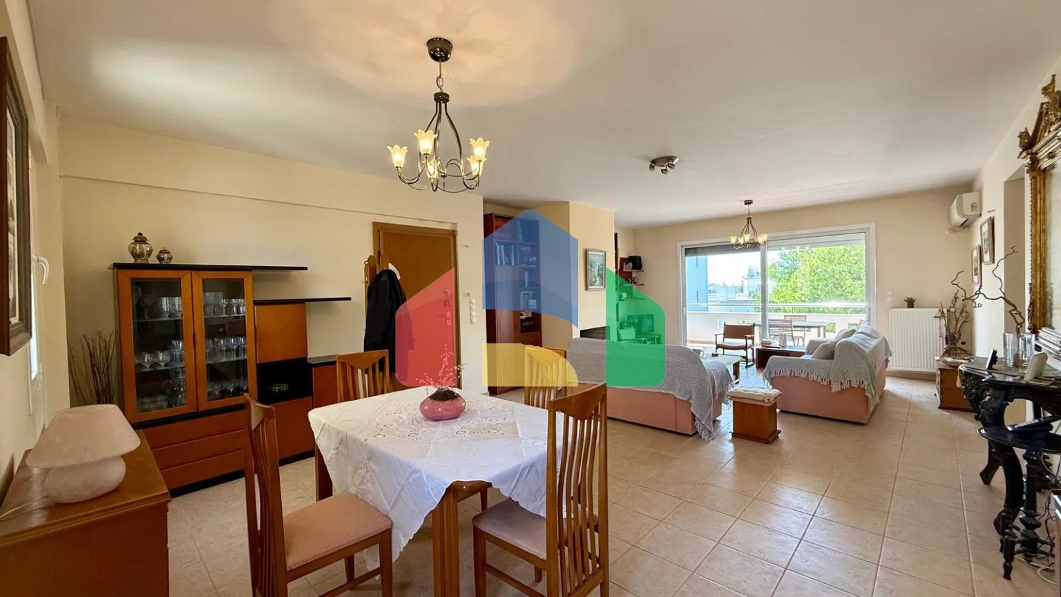 Продаж - Квартира 118 m² в Афінах