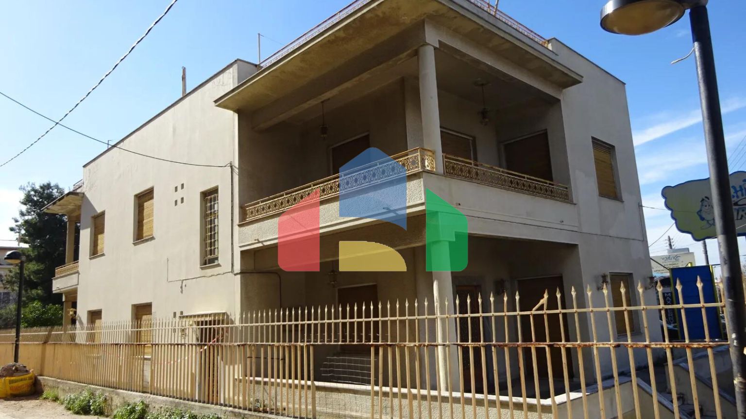 Продаж - Земельна ділянка 1380 m² в Афінах