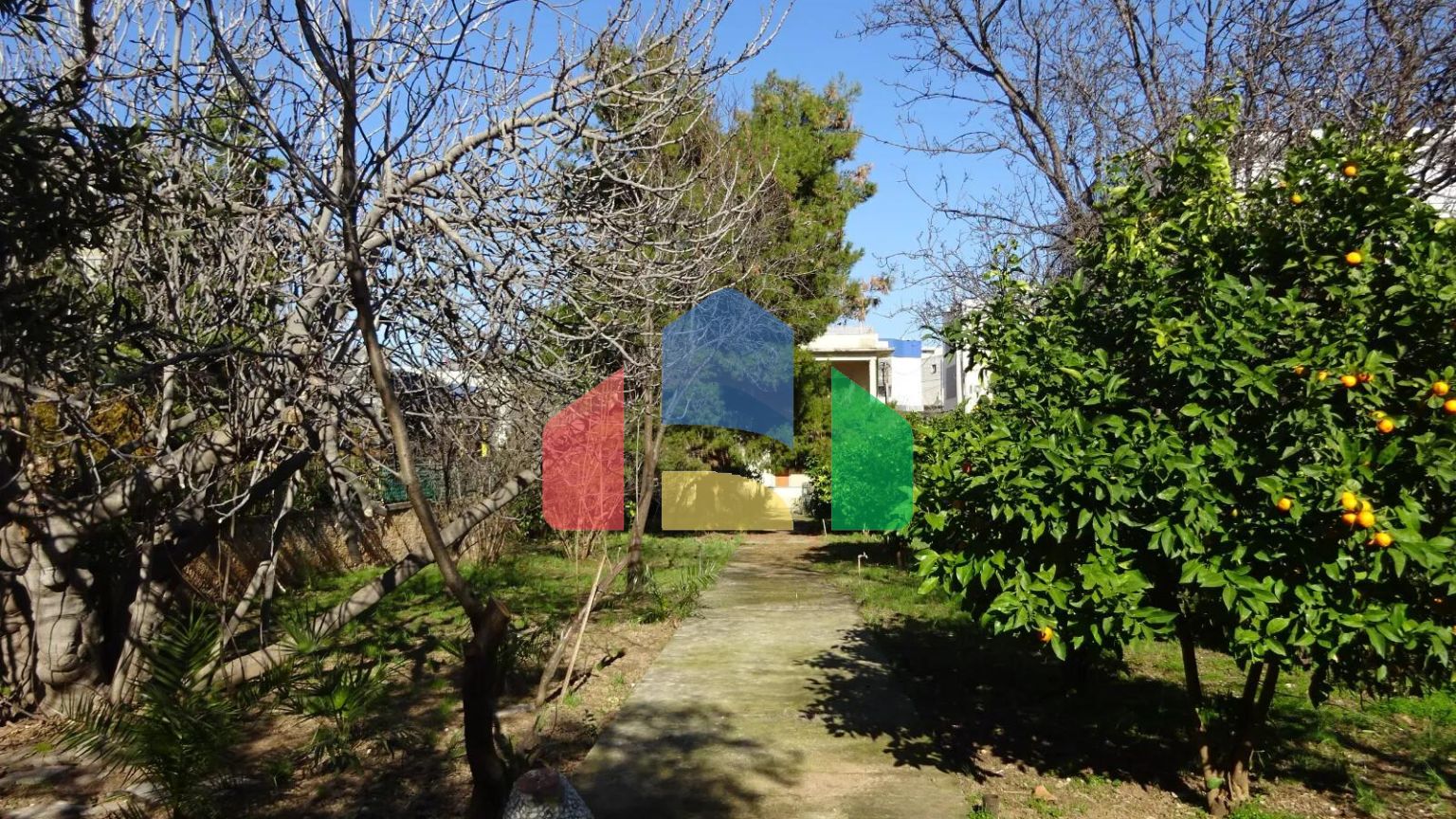 Продаж - Земельна ділянка 1380 m² в Афінах