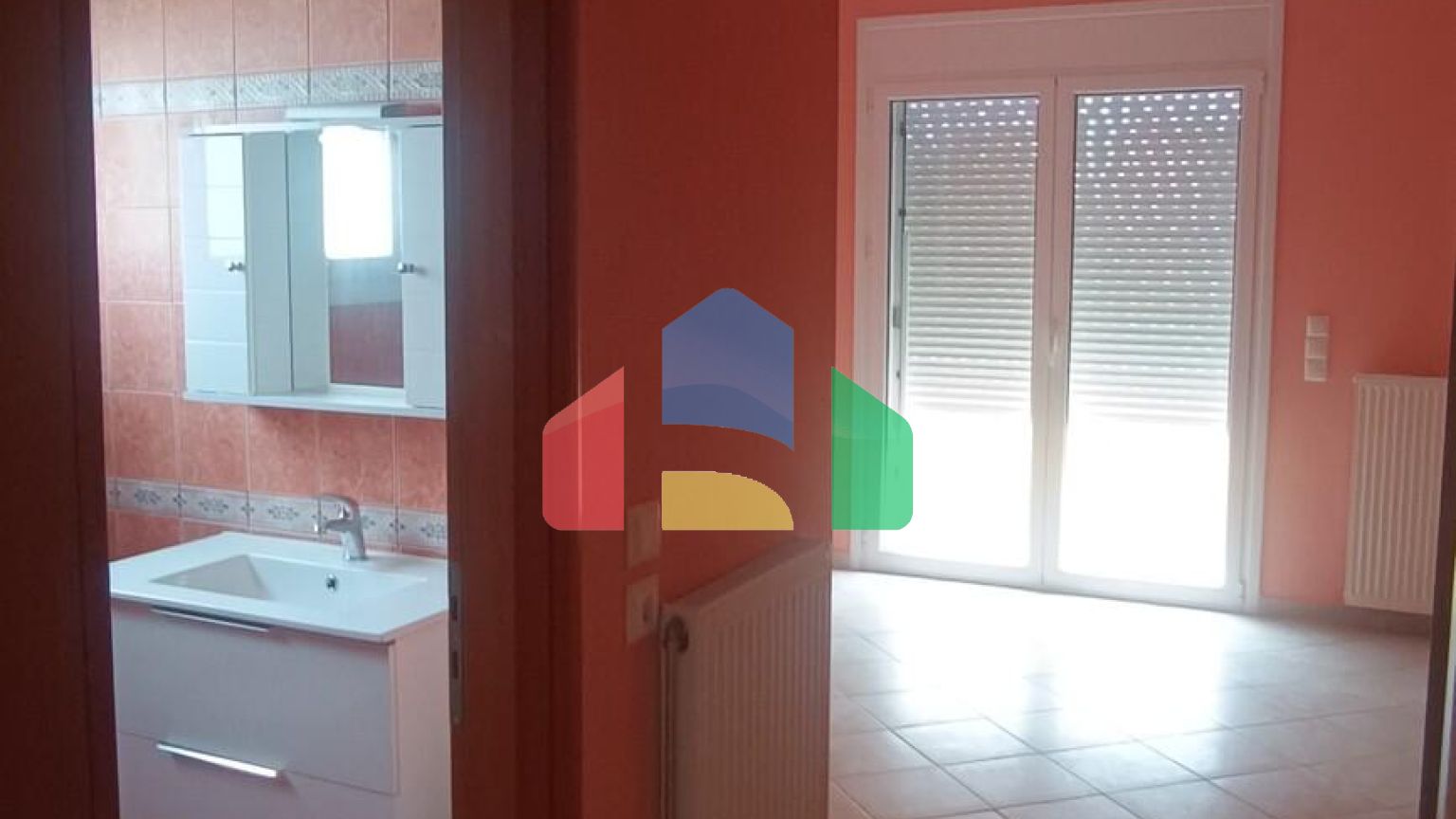 Продажа - Коттедж 153 m² в Афинах