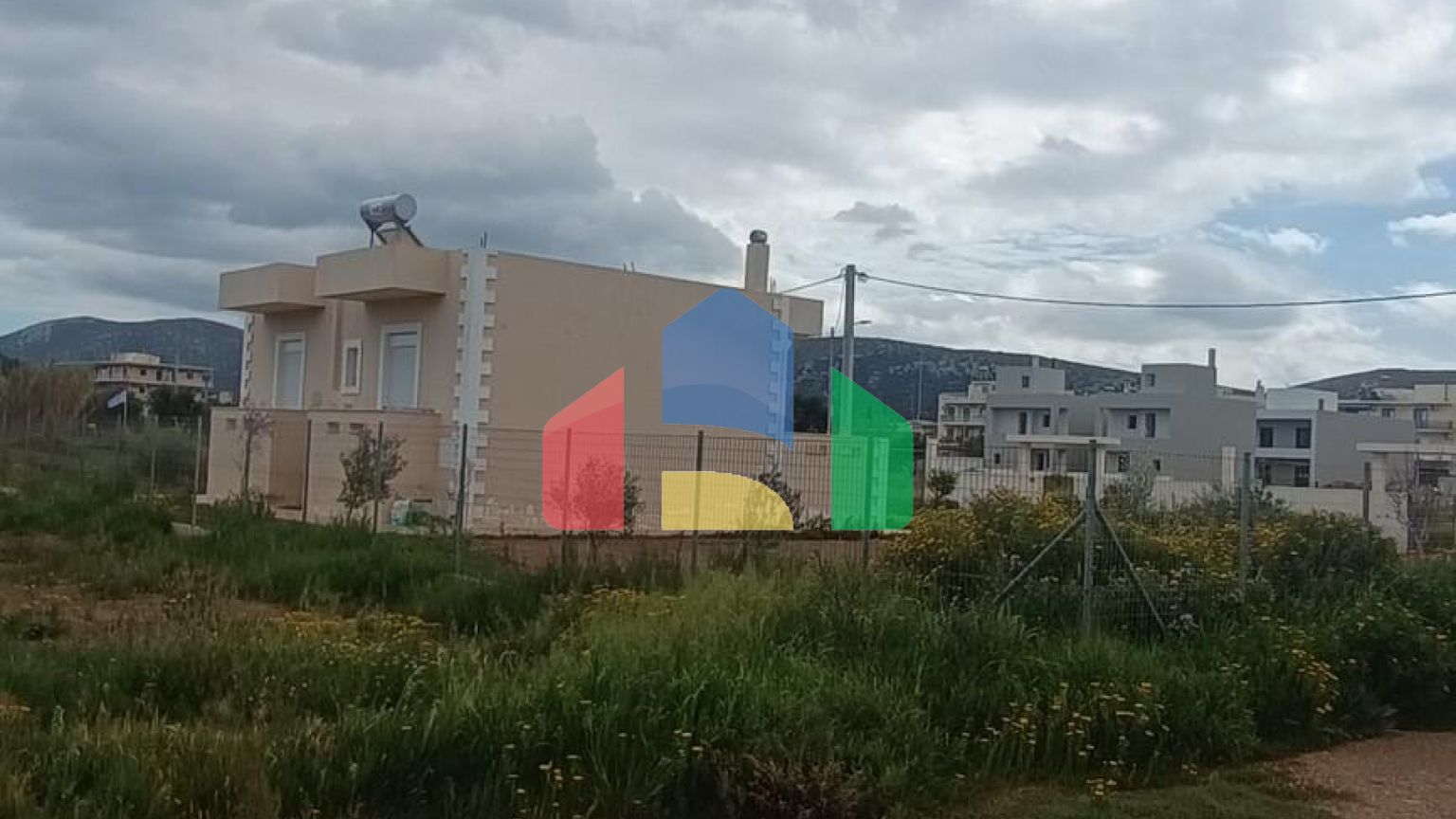 Продаж - Земельна ділянка 768 m² в Афінах