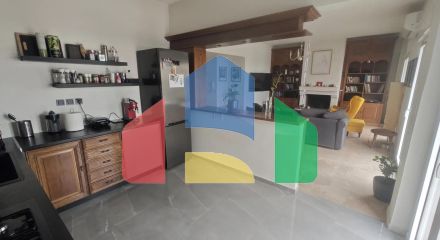 Продаж - Квартира 80 m² в Афінах