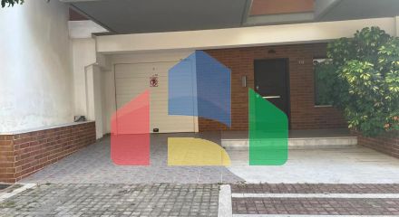 Продаж - Квартира 96 m² в Афінах