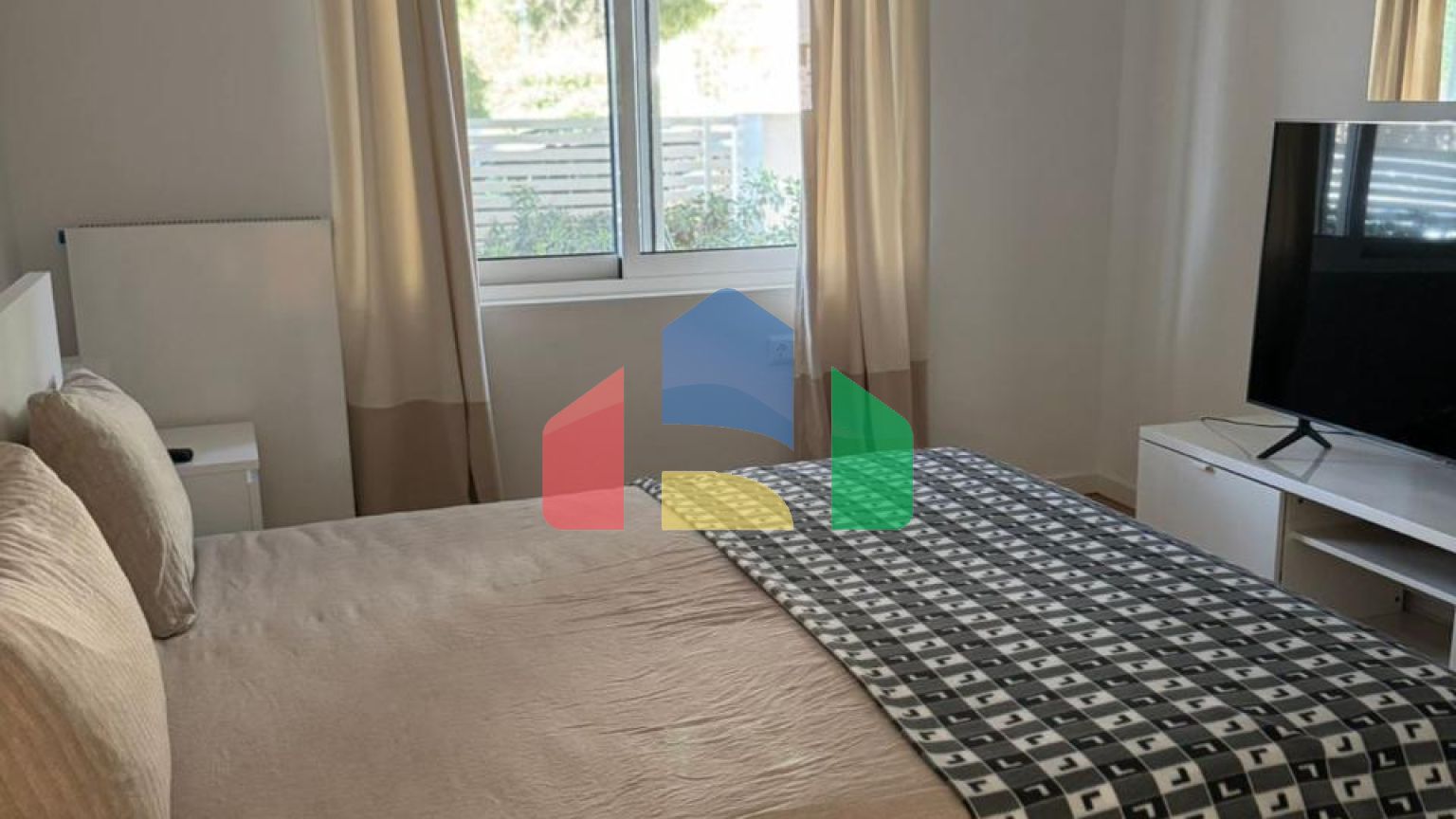 Продаж - Таунхаус 300 m² в Афінах