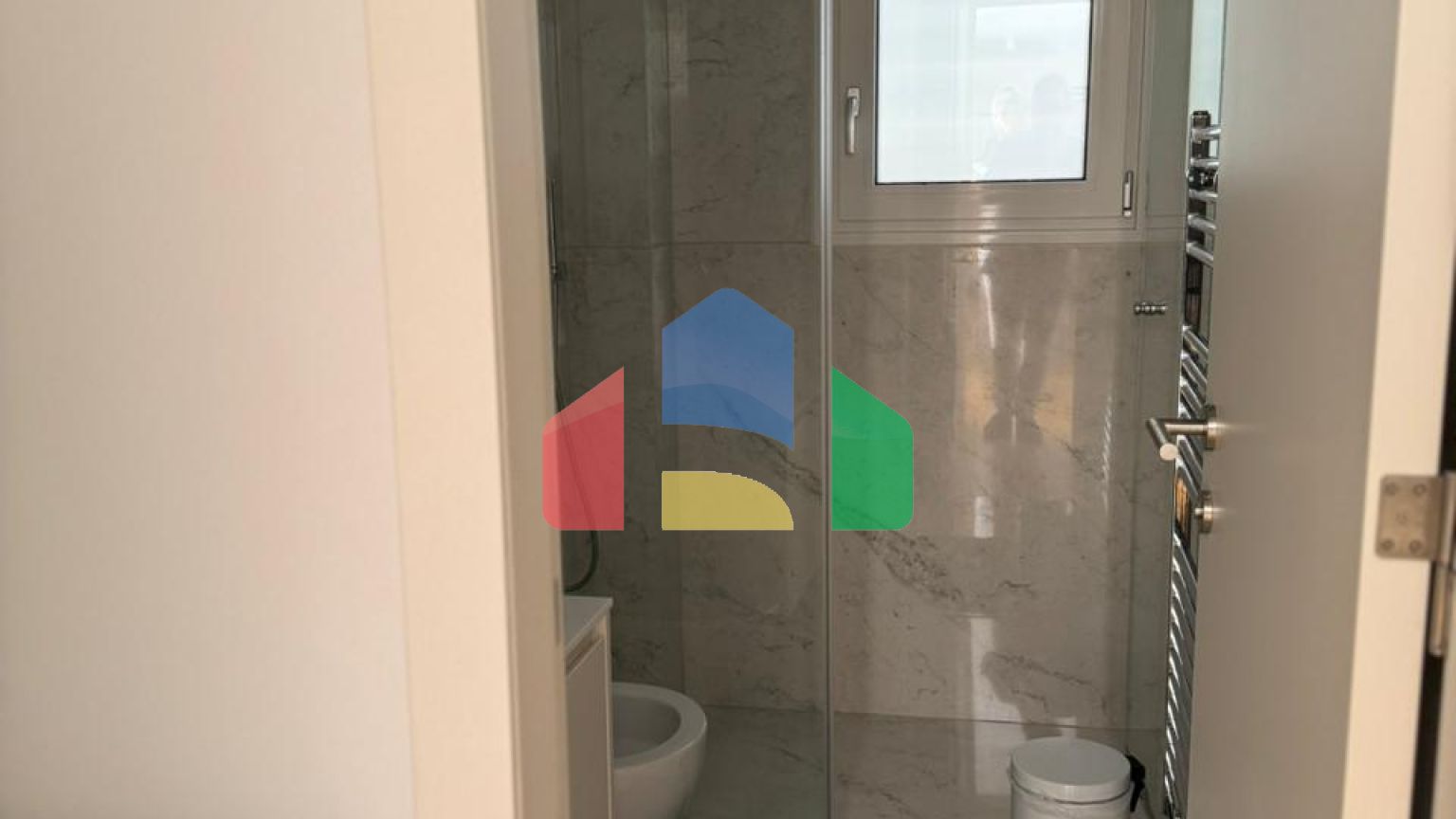 Продаж - Таунхаус 300 m² в Афінах